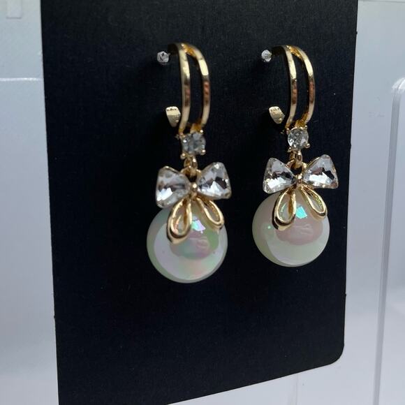 Opalescent Faux Pearl with Crystal Bow Earrings - Picture 2 of 7